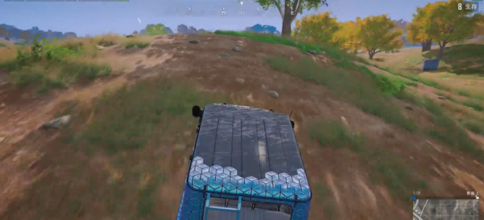 绝地求生如何才能快速开车1