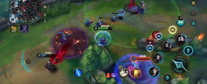 英雄联盟手游李维克出门选什么装备1