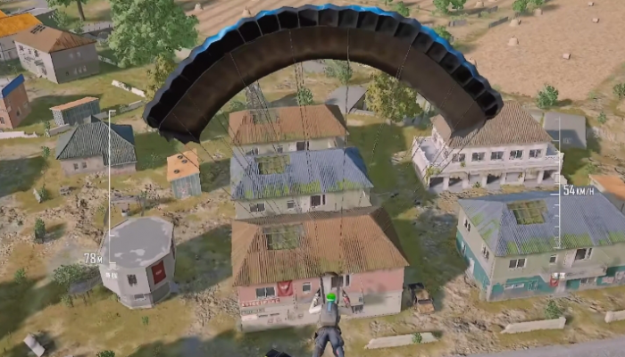 绝地求生什么地方有车3