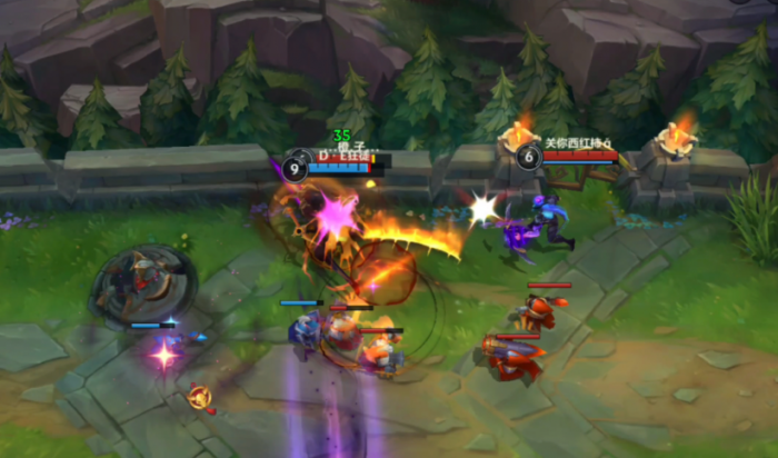 英雄联盟手游如何吸引小兵仇恨2