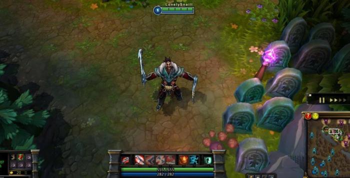 英雄联盟手游中艾瑞莉娅的输出打法1